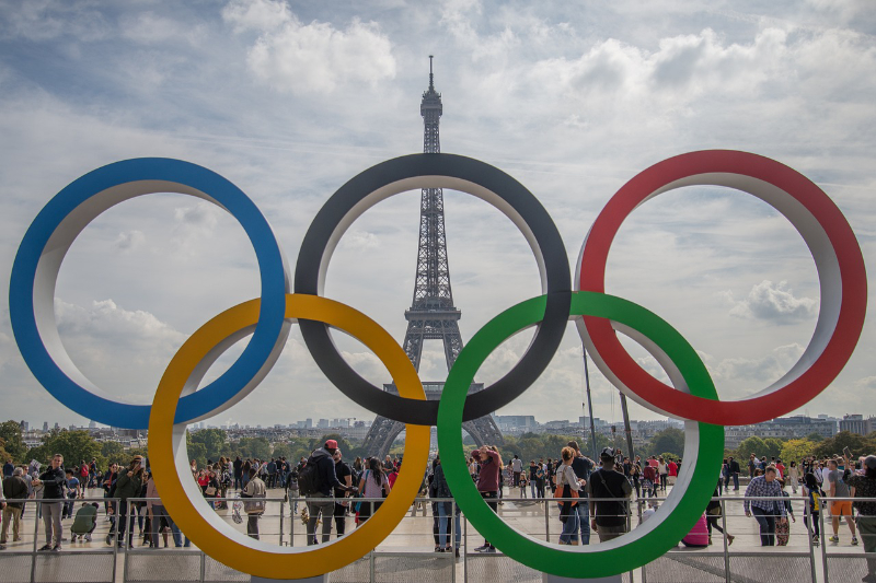 Olimpijski krugovi u Parizu.