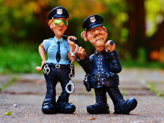 Figurice policajaca, ilustracija.